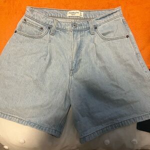 Abercrombie high wasted shorts